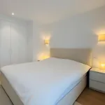 Nueva Andalucia,